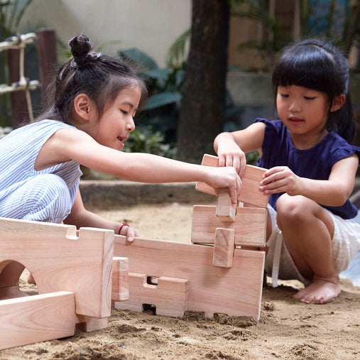 G6110Notch Blocks Set Lifestyle7