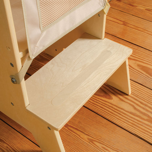 G98311_Jr Contemporary Kitchen Helper_Natural_Feature Detail 6679 | Natural