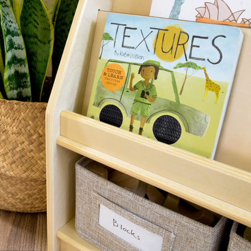 G80321 EdQ Book and Bin Display Natural Env 2149 | Natural