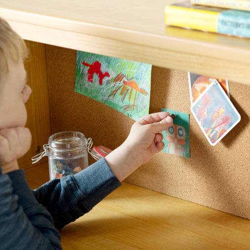 G27653 Media Desk Natural Lifestyle Detail 3314 | Natural