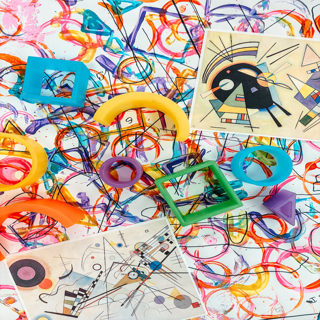 Image of Discovery Circles, Discovery Arches and Discovery Squares being used with paint to make art