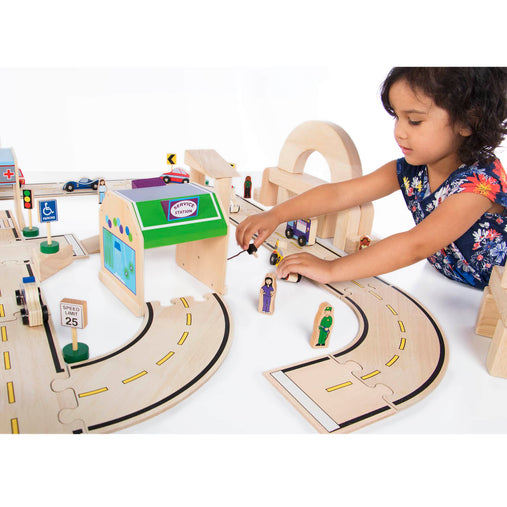 G6716 Community Buildings Set of 6_Lifestyle2