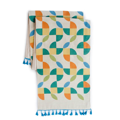 U7234  Abstract Petal Decorative Runner Folded Silo 1