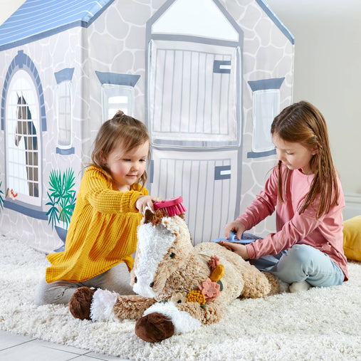 G78101 Martha Stewart Play Tent Stable Lifestyle Detail 3