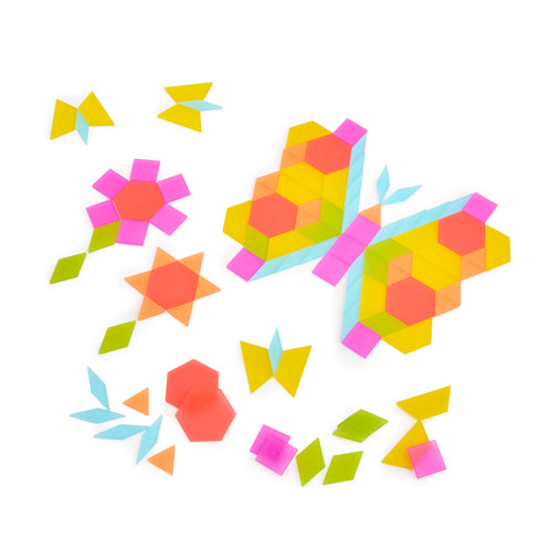 301348 Wild Wonders Tangram Tiles Silo 1