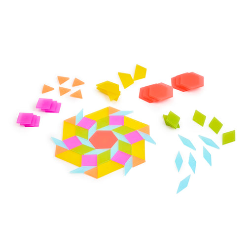 301348 Wild Wonders Tangram Tiles Silo 2