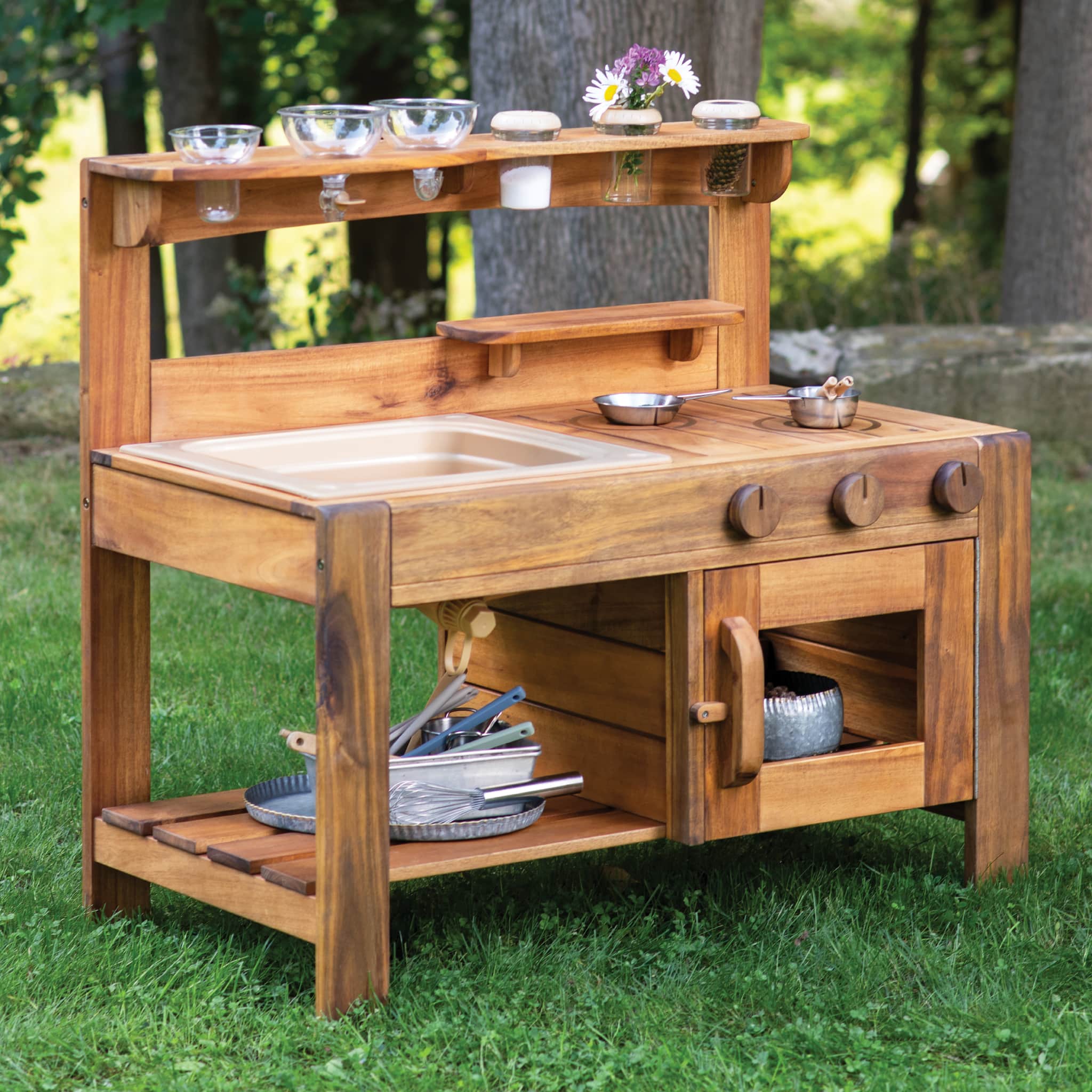 Acadia Outdoor Mud Kitchen – Guidecraft Acadia Outdoor Mud Kitchen – Guidecraft