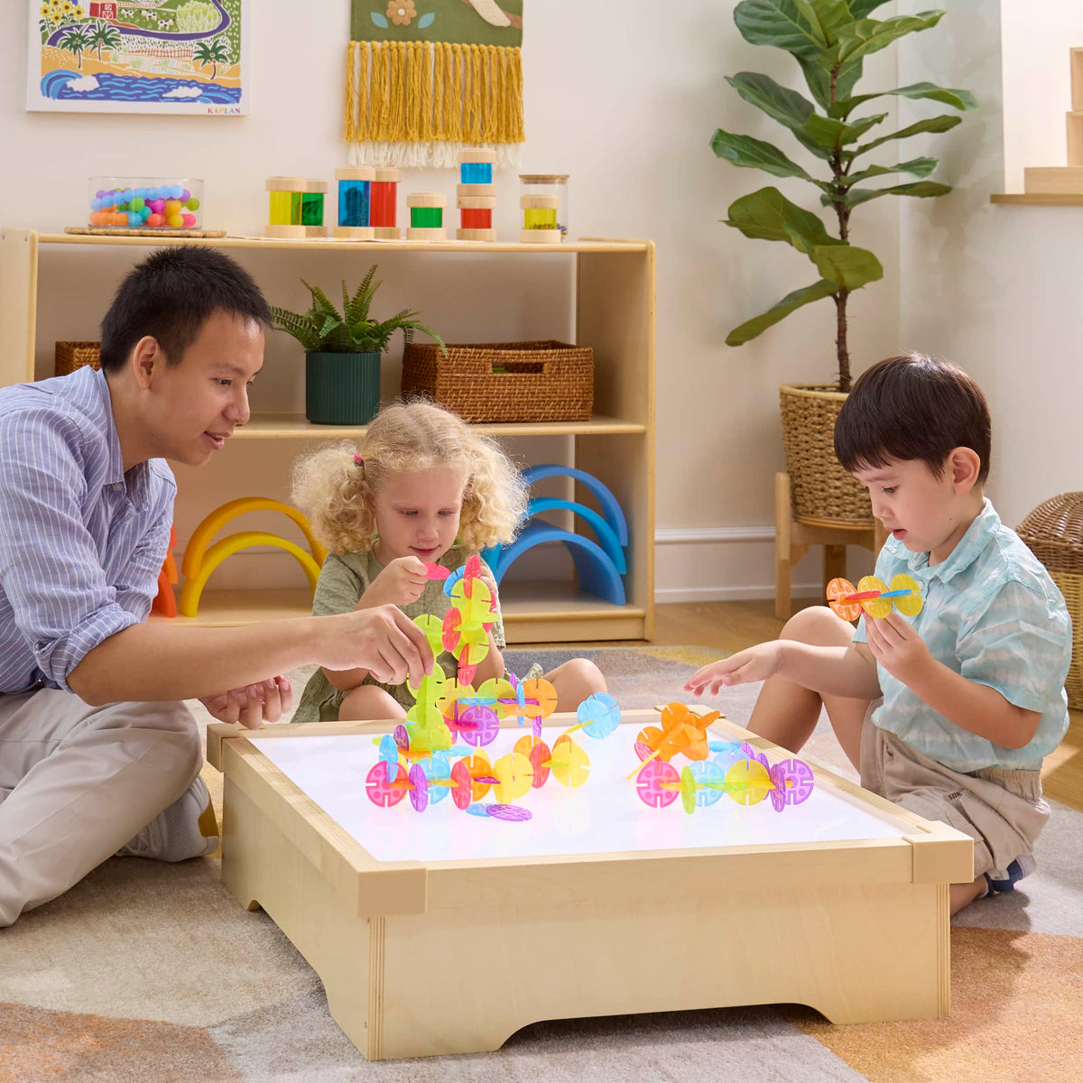 LED Tabletop Lightbox – Guidecraft