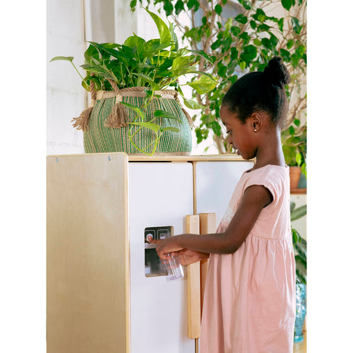 U2409 Sense of Place Refrigerator Lifestyle