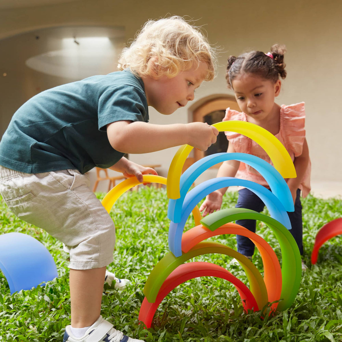 Discovery Rainbow Arches and Tunnels – Guidecraft
