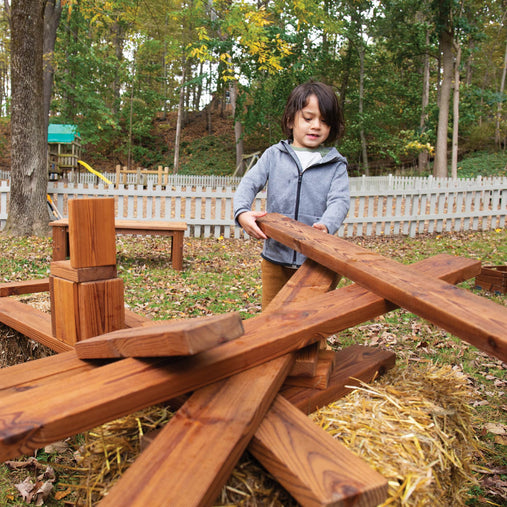 U3211 Nature to Play Kid Boards Lifestyle 8