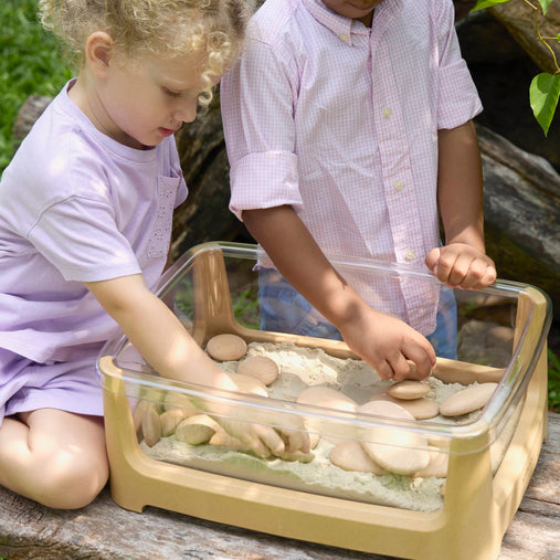 G6771 301577 Wood Stackers River Stones Lifestyle 19