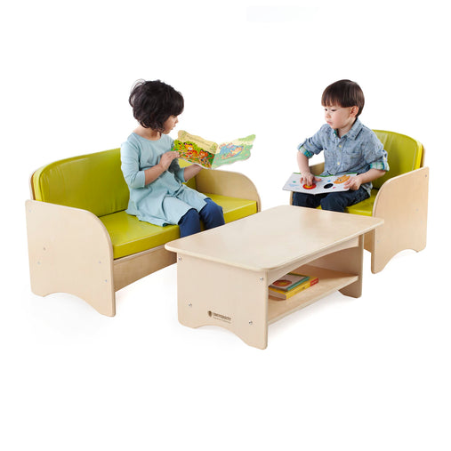 U52109 Birch Reading Group Lifestyle