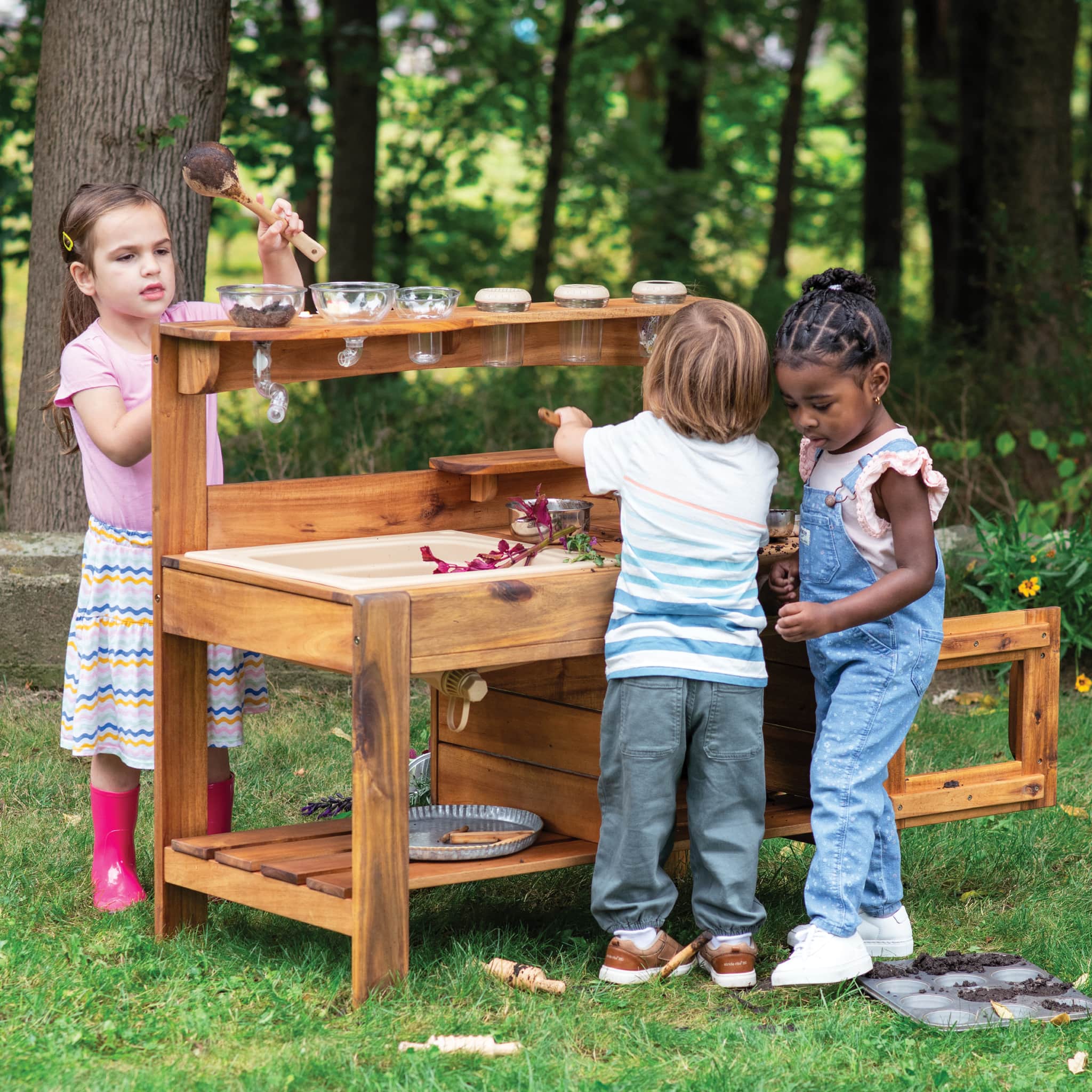 Acadia Outdoor Mud Kitchen – Guidecraft