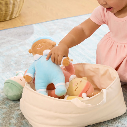 301546 Cuddle Dolls Set of 4 Lifestyle 15