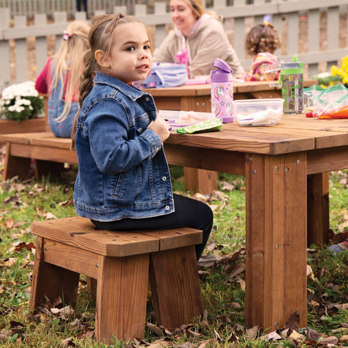 U3206 Nature to Play Single Bench Lifestyle 1