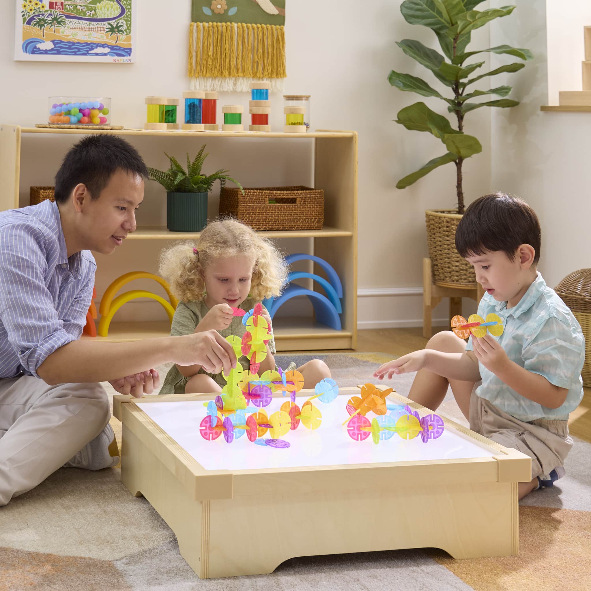 LED Tabletop Lightbox – Guidecraft