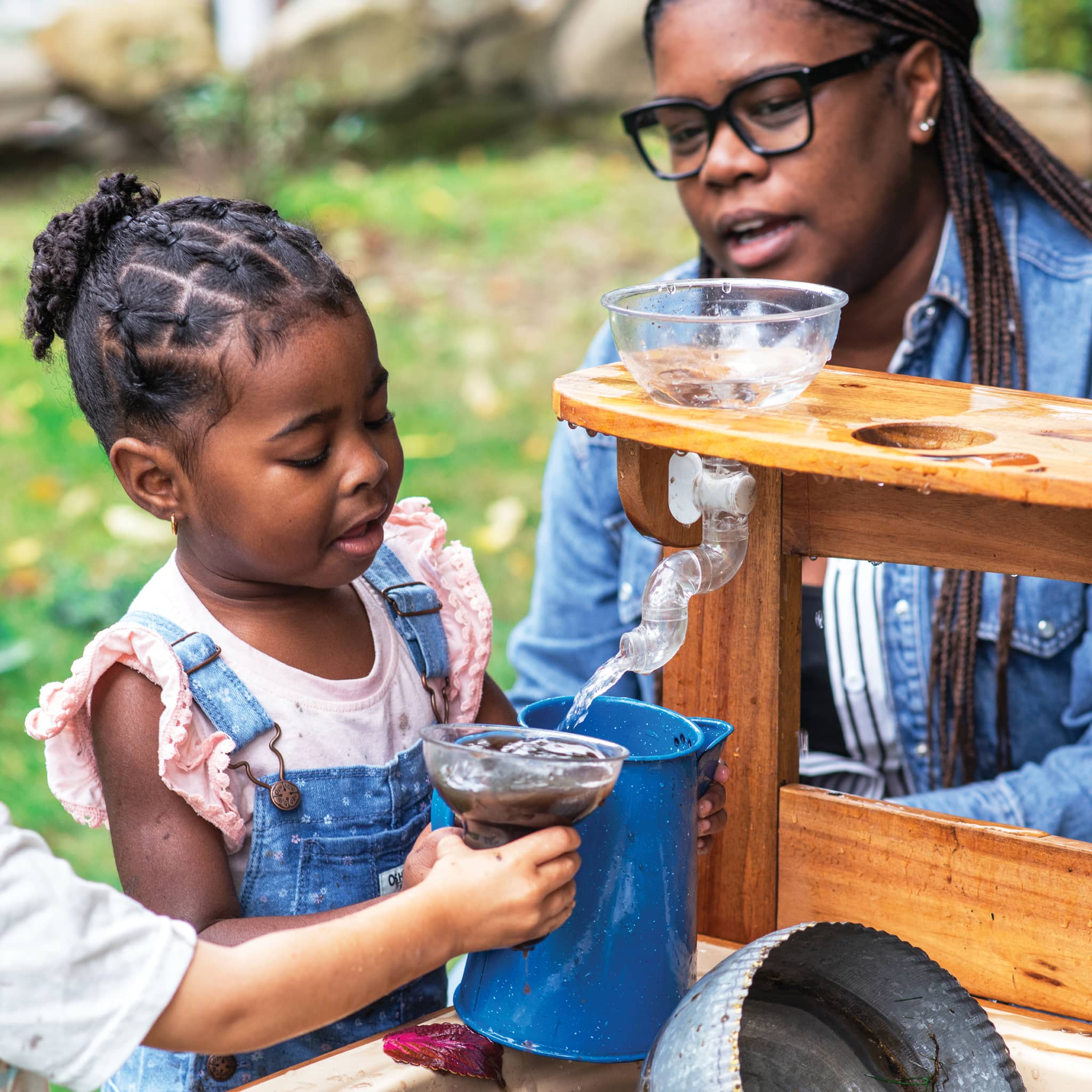 Acadia Outdoor Mud Kitchen – Guidecraft