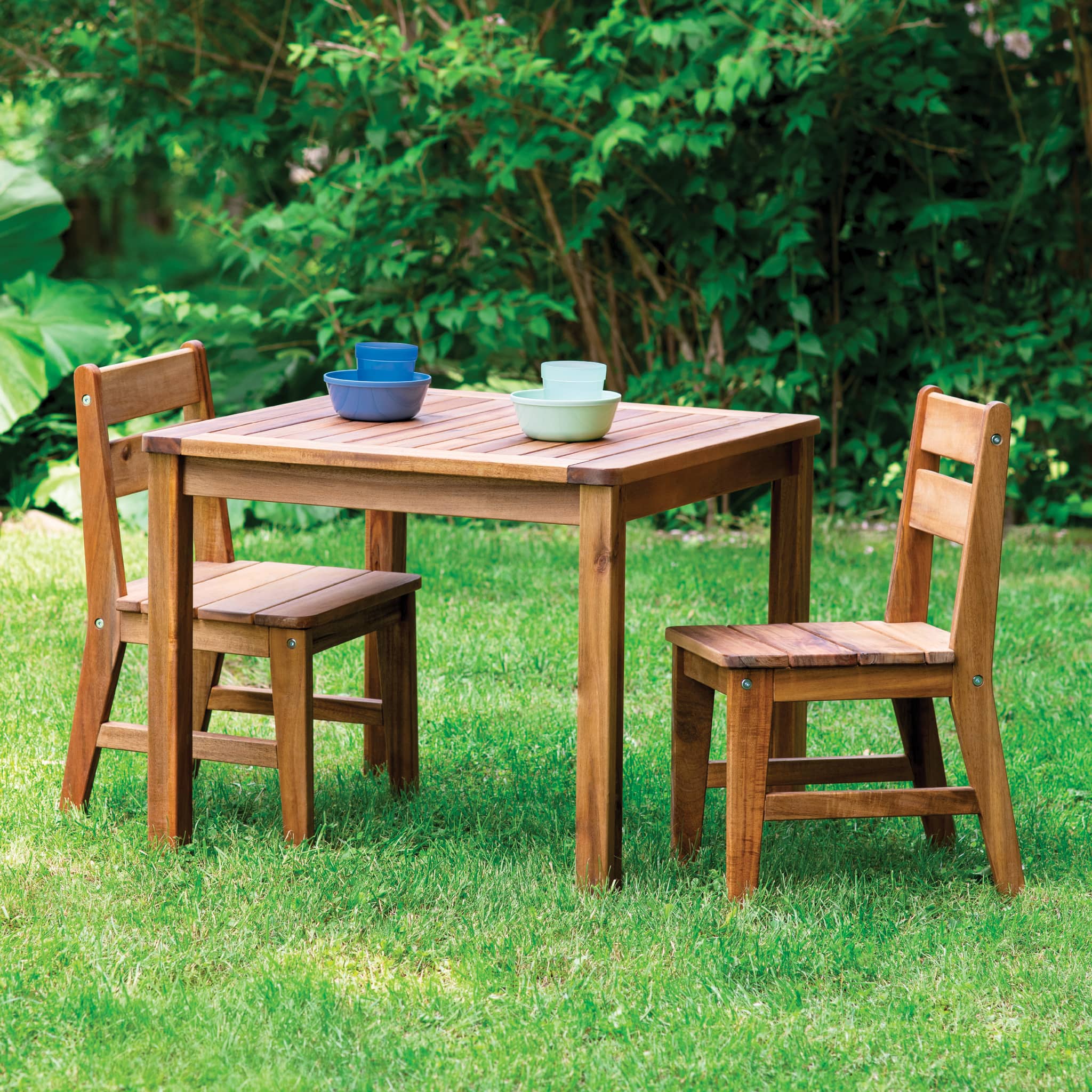 Acadia Outdoor Square Table and Chairs – Guidecraft