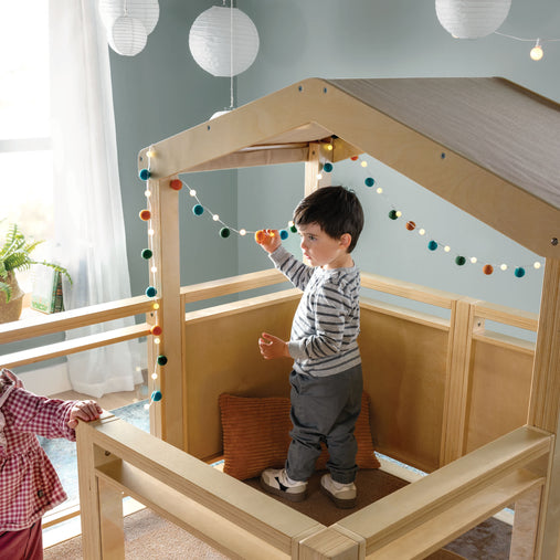 G97117 Cozy Corner Reading Loft Natural Life 9496