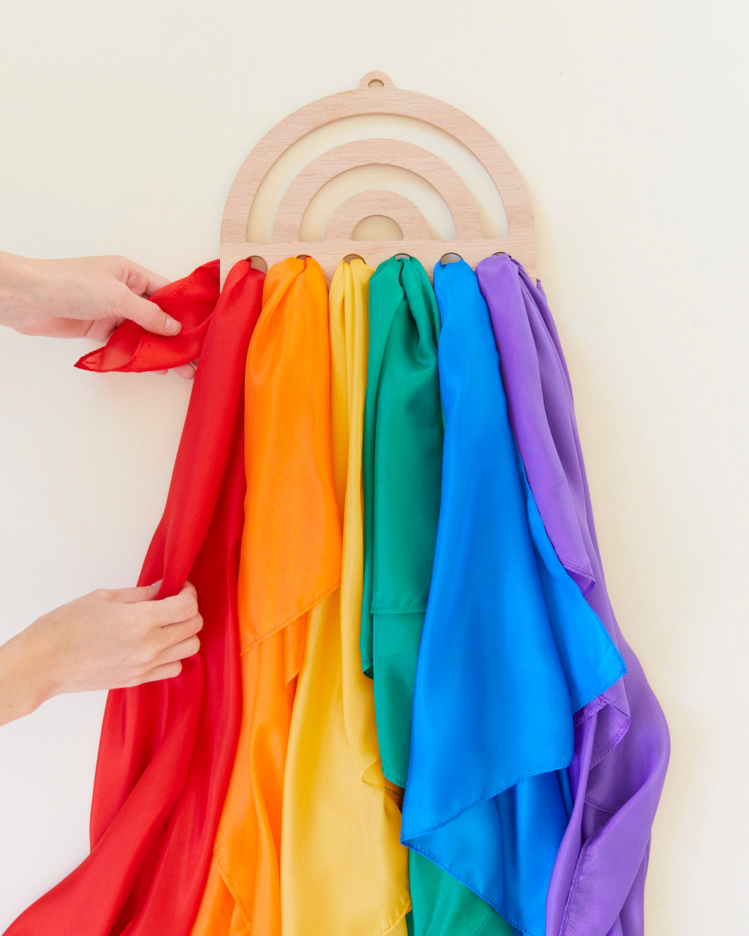 Sarah's Silks Rainbow Playsilk Display – Guidecraft