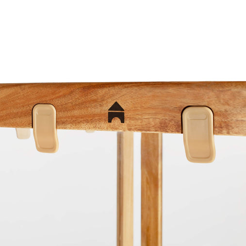 G52021 Acadia 4-Sided Easel Silo 3 Details B