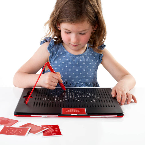 G99970 Magna Tablet Lifestyle