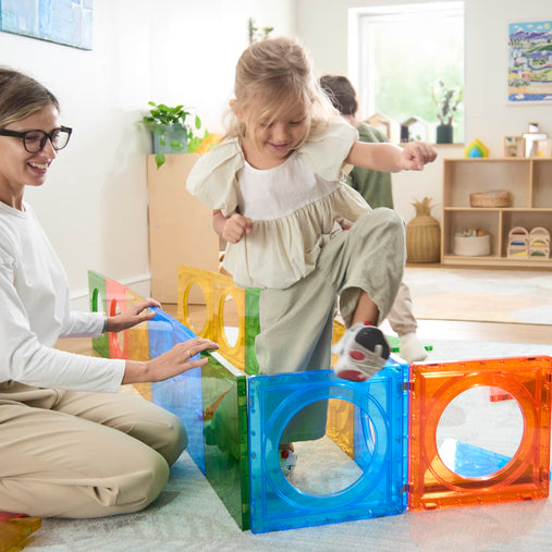302191 Mega Magnetic Building Set Lifestyle 110