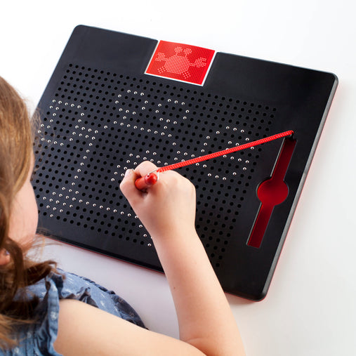 G99970 Magna Tablet Lifestyle3