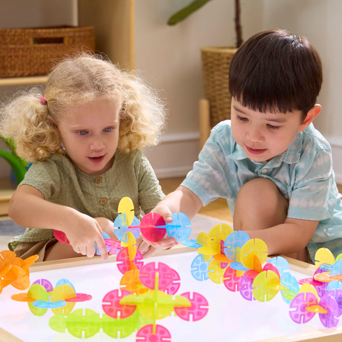 Interlox Discs - 96 Piece Set – Guidecraft