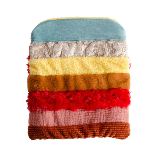 300785 Crinkle Pockets Rainbow Silo 3 B