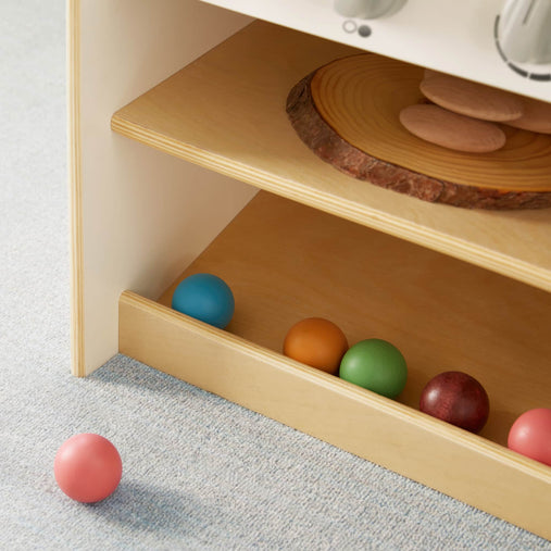U2508 SOP Wee Ones Stove and Cupboard Kitchen Env Detail 4
