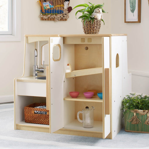 U2507 SOP Wee Ones Sink and Fridge Kitchen Env 3