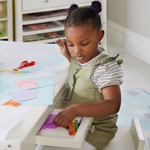 G77107 Martha Stewart Crafting Kids Art Table and Paper Roll White Lifestyle 4 | Linen White