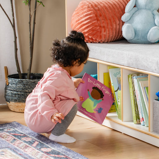 G80331 EdQ Reading Seating Nook and Storage White Lifestyle 2091 | White