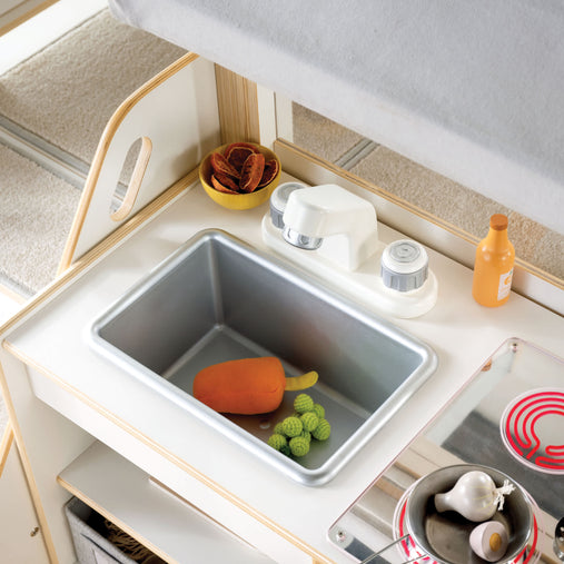 G97111 EdQ Toddler Kitchen Loft White Env 8058 | White