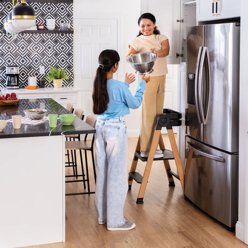 G97361 Kitchen Helper Flex Black Lifestyle 0978 | Black