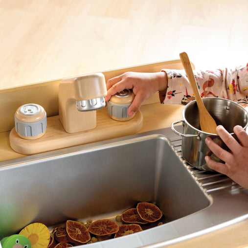 G80431 EdQ Kitchen Stove and Sink and Oven Natural Env 3619 | Natural