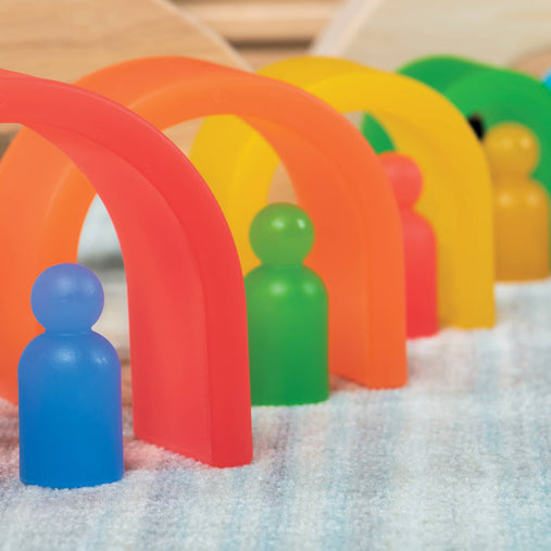 G7504  Discovery Stackers Rainbow Tall Arch Env 3 | Rainbow