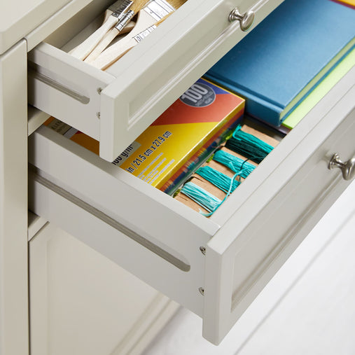 G77201 Martha Stewart Crafting Kids Artwork Storage Gray Env Detail 2 | Gray