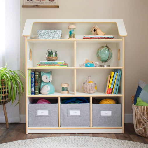 G80229_EdQ_Dollhouse Bookcase_White_Env 1090 | White