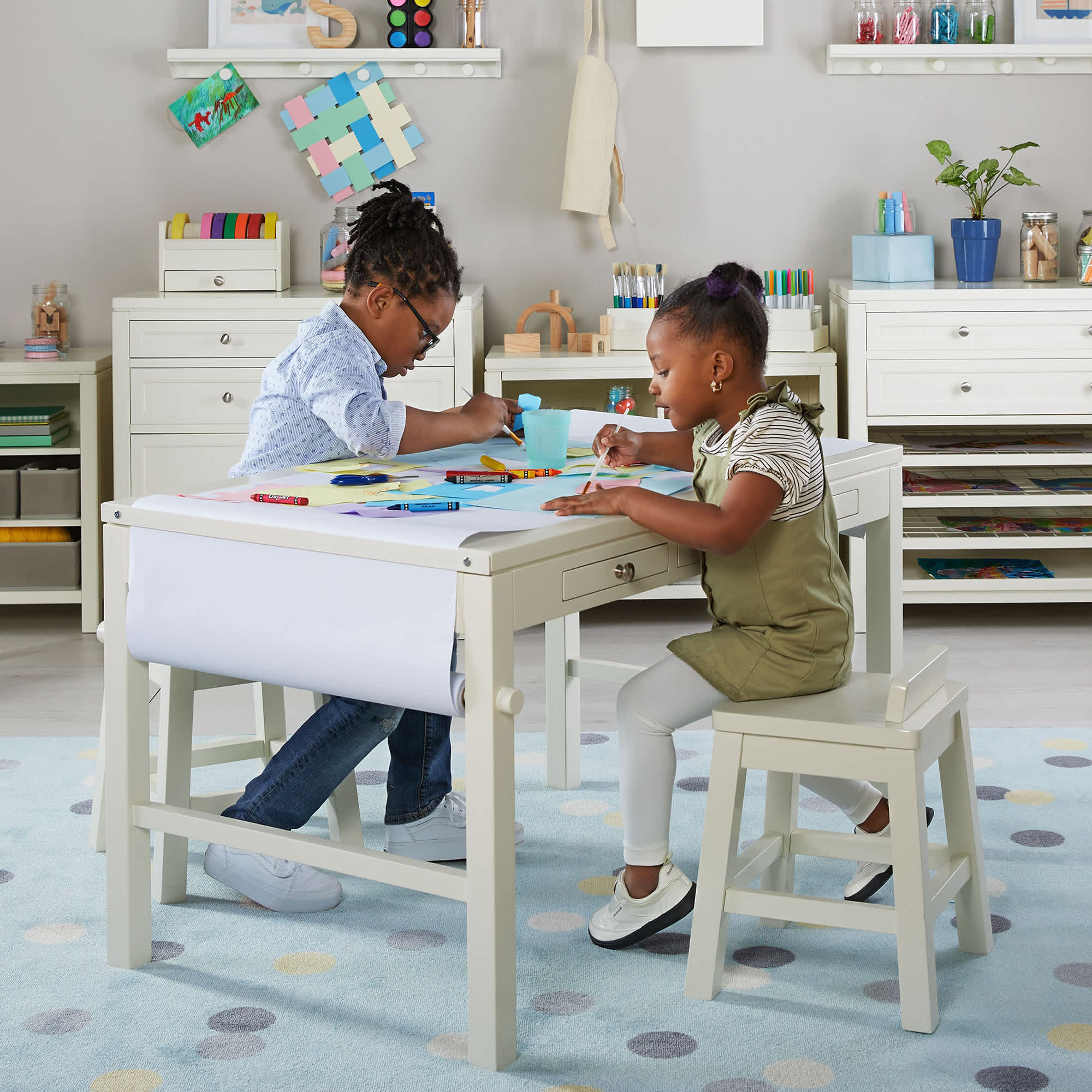Martha Stewart Kids' Art Table and Paper Roll – Guidecraft