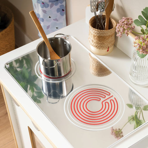 G80430 EdQ Kitchen Stove and Sink and Oven White Env 1652 | White